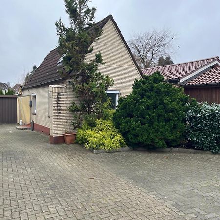 Gemuetliches Ferienhaeuschen Apartment Neumünster Екстериор снимка